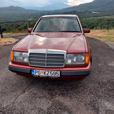 Mercedes Benz - 200 - 200 D