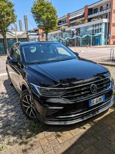 Volkswagen - Tiguan - 2.0 tdi