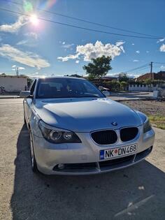 BMW - 525 - e61