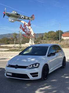 Volkswagen - Golf 7 - R