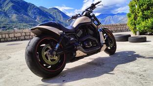 Harley-Davidson - VRSCDX Night rod special