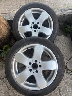 Fabričke rims and 4 tires