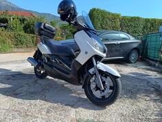 Yamaha - x max 250