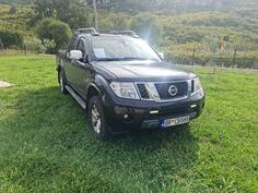 Nissan - Navara - D40