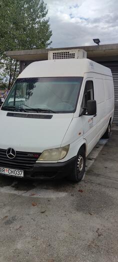 Mercedes Benz - Sprinter