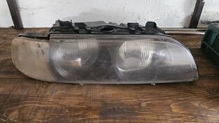 Right headlight for Cars - Universal