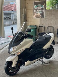 Yamaha - T-MAX