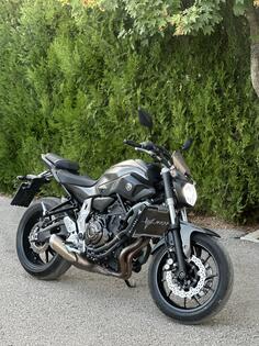 Yamaha - MT-07