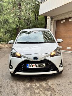 Toyota - Yaris - Hybrid