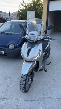 Piaggio - Beverly 400 hpe