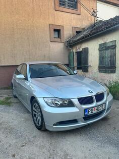 BMW - 318