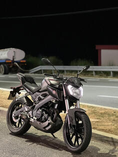 Yamaha - MT