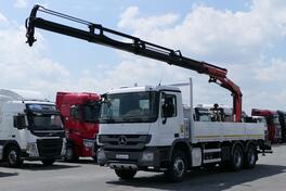 Mercedes Benz - ACTROS 2636 / Ravna platforma + Kran PALFINGER