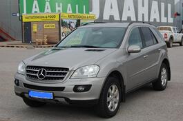 Mercedes Benz - 320 - ML 320