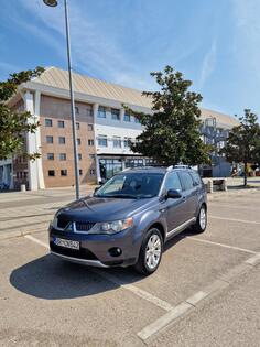 Mitsubishi - Outlander - 2.0