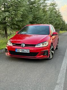 Volkswagen - Golf GTI - 2.0 TSI Perfomance