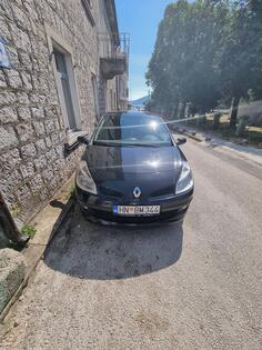 Renault - Clio - 1.5 DCI