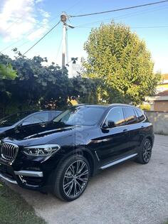 BMW - X3