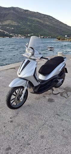 Piaggio - Beverly