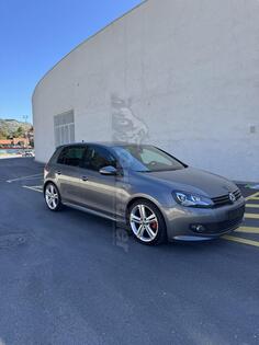 Volkswagen - Golf 6 - 1.6 TDI R-line