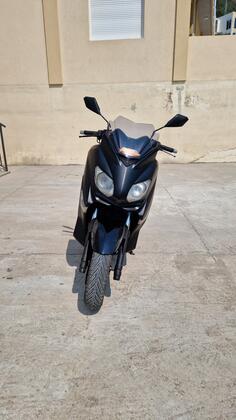 Yamaha - x max