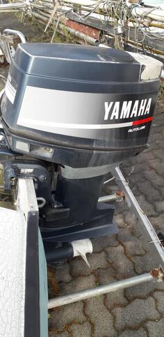 Yamaha - 40 - Motorë për varka