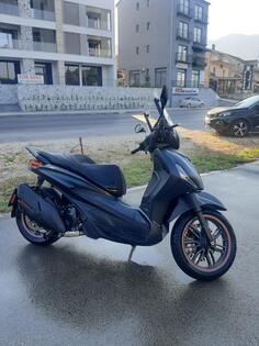 Piaggio - Beverly 400 Sport