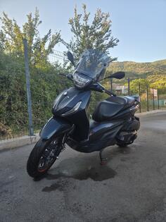 Piaggio - Beverly 400 Sport