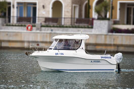 Quicksilver - PilotHouse 580