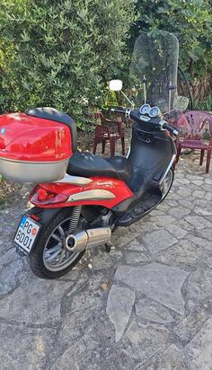 Piaggio - beverly