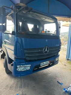Mercedes Benz - 816