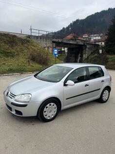 Volkswagen - Golf 5 - 1,9 77 kw