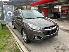 Hyundai - iX35 - 2.0 CRDI     4x4