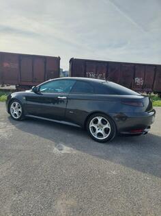 Alfa Romeo - GT - 1.9 JTD