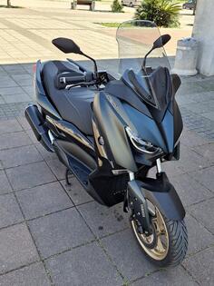Yamaha - X Max Tech 300