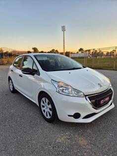 Peugeot - 208 - 1.6 HDI