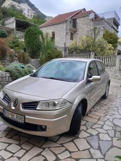 Renault - Megane