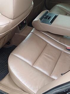 BMW - 525