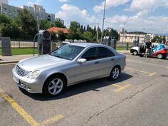 Mercedes Benz - C 200 - c 220