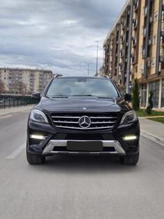 Mercedes Benz - ML 350 - 3.0 cdi blutec 4matic