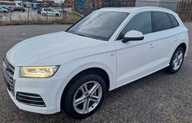 Audi - Q5 - 2.0 tdi