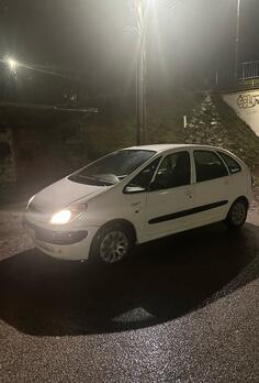 Citroen - Xsara Picasso - 2.0