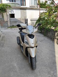 Kymco - GT300i