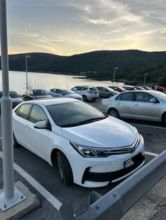 Toyota - Corolla - 1.4D4D 6MT