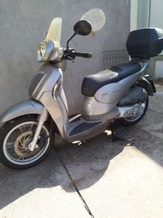Aprilia - Scarabeo
