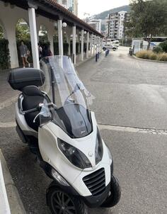 Piaggio - MP3