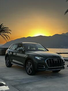 Audi - Q5 - Quattro 40TDI Matrix