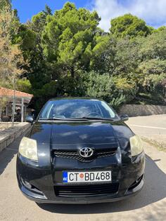 Toyota - Auris - 2.0