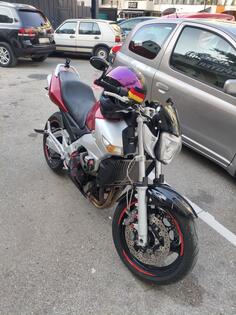 Suzuki - GSR 600