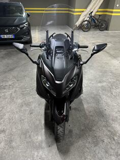 Yamaha - TMAX Tech Max